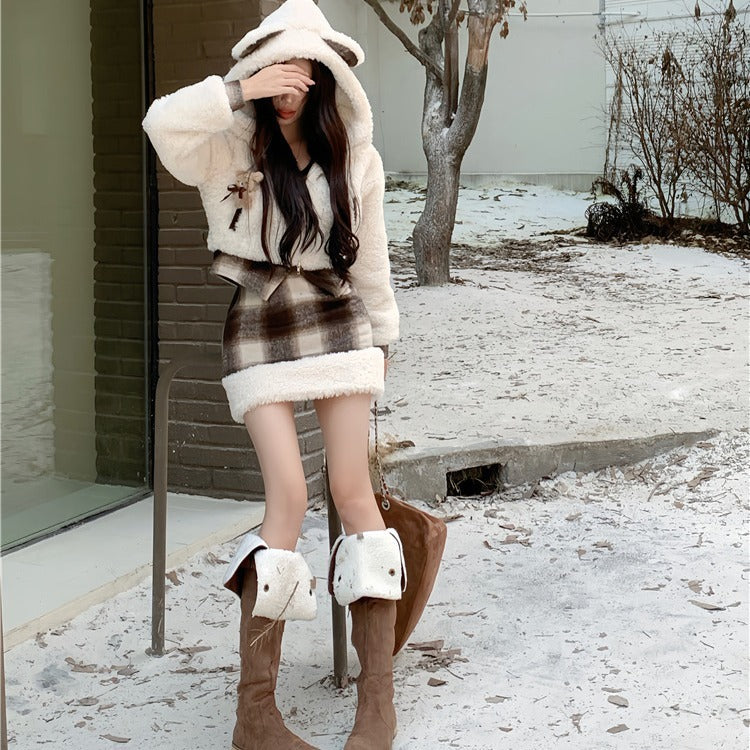 Cute Short Plush Quilted Waist Slimming Sheath Suit